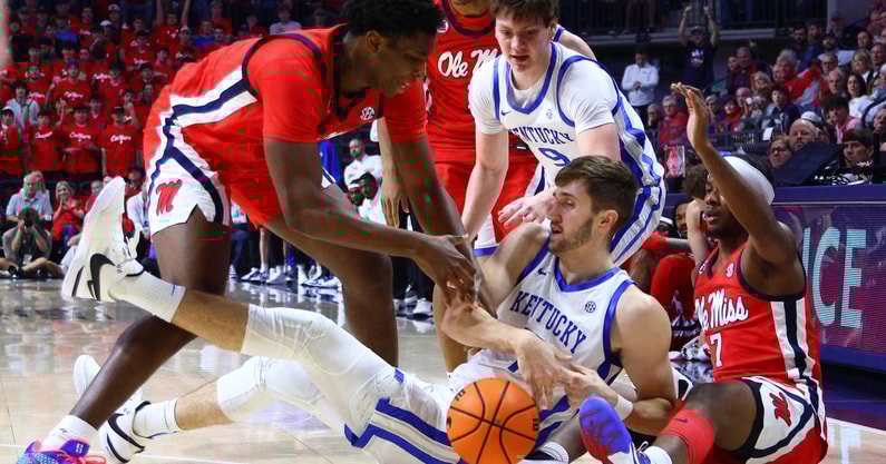 NCAA Basketball: Kentucky at Mississippi