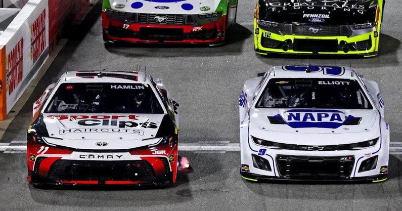 Denny Hamlin, Chase Elliott