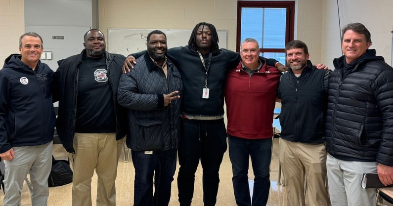 south carolina gamecocks ol target tre aiken
