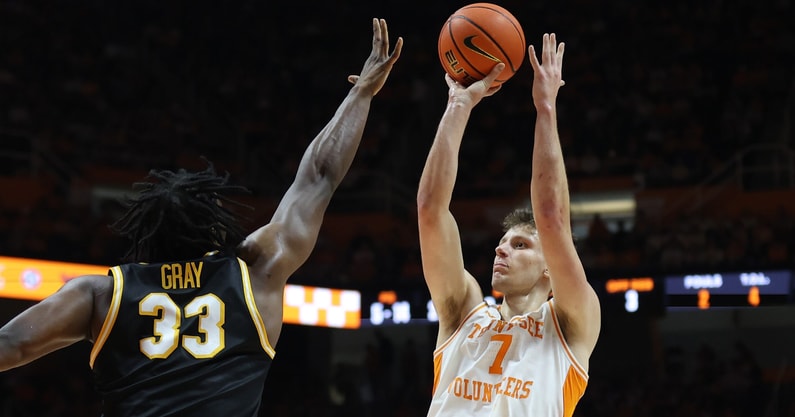 Igor Milicic, Tennessee Basketball | Randy Sartin-Imagn Images