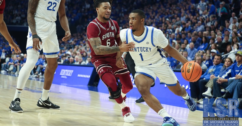 Lamont Butler drives to the basket for Kentucky
