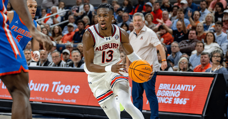 Miles Kelly (Photo by Matt Rudolph/Auburn Live)