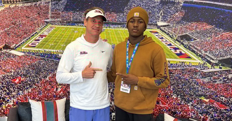 ole-miss-continues-to-set-the-pace-with-4-star-qb-landon-duckworth