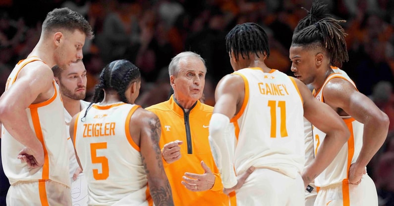 Rick Barnes, Tennessee Basketball | Caitie McMekin/News Sentinel / USA TODAY NETWORK via Imagn Images