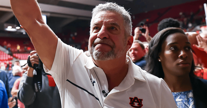 Auburn HC Bruce Pearl