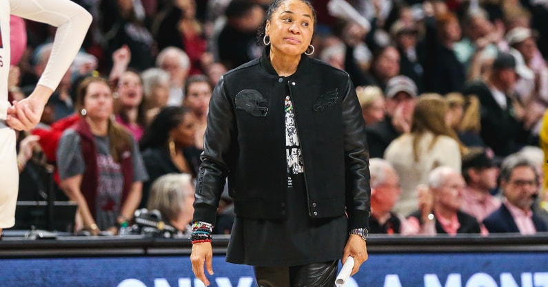dawn-staley_54330947252_o-South Carolina Gamecocks womens basketball vs UConn-Feb 16 2025-Credit Katie Dugan GamecockCentral