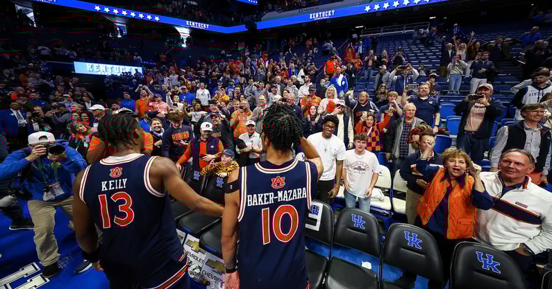 Lexington, KY - 20250301 - #1 Auburn Tigers Men's Basketball vs. #17 Kentucky Wildcats