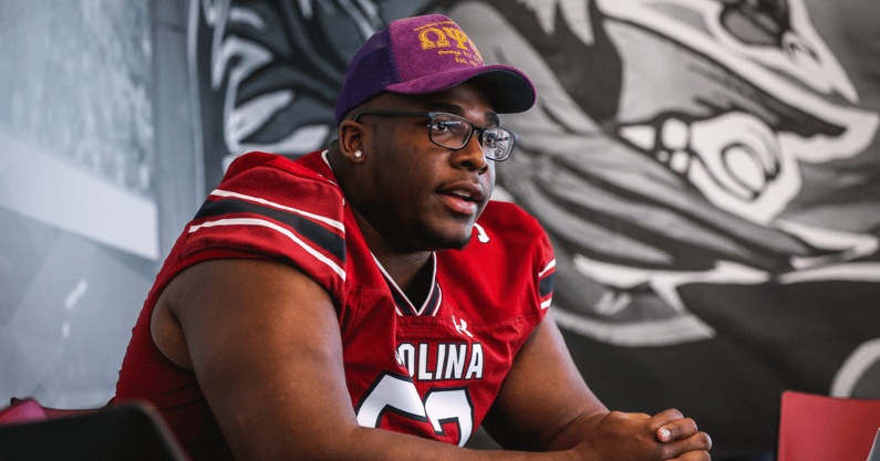 South Carolina offensive lineman Nick Sharpe. Photo by: Katie Dugan | GamecockCentral