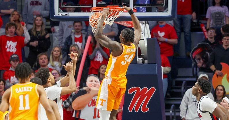 Felix Okpara, Tennessee Basketball | Wesley Hale-Imagn Images