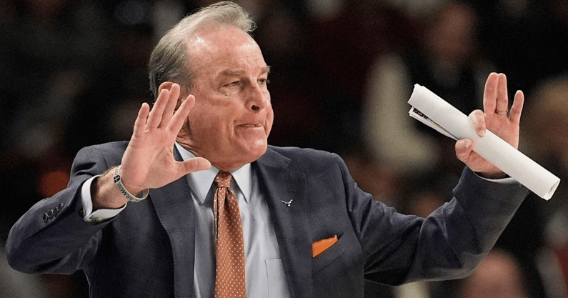 Texas HC Vic Schaefer)