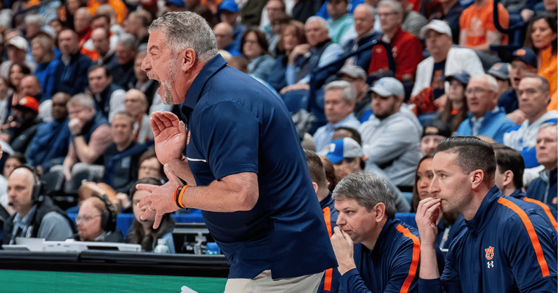 Bruce Pearl (Photo by Matt Rudolph/Auburn Live)