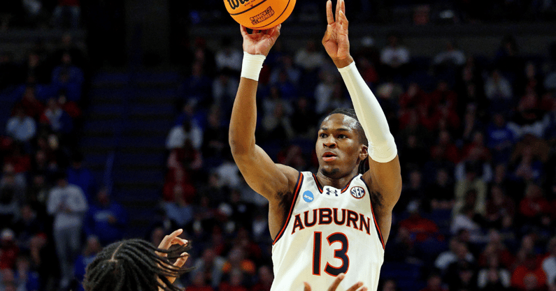 Miles Kelly (Photo by USA Today)