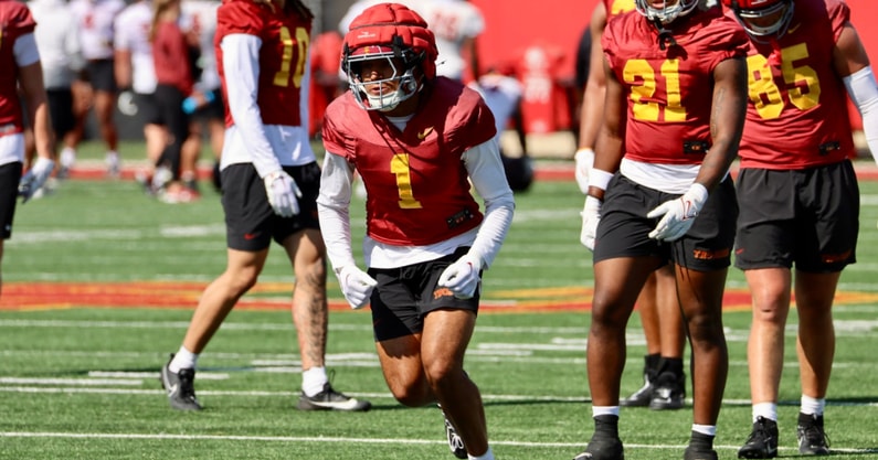 USC running back Eli Sanders goes through a drill during a spring ball practices with the Trojans