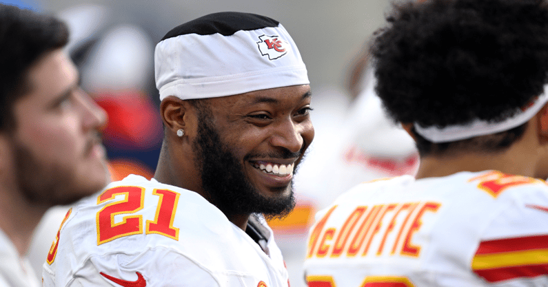Jan 7, 2024; Inglewood, California, USA; Kansas City Chiefs safety Mike Edwards (21) looks on during the first half against the Los Angeles Chargers at SoFi Stadium. Mandatory Credit: Orlando Ramirez-Imagn Images