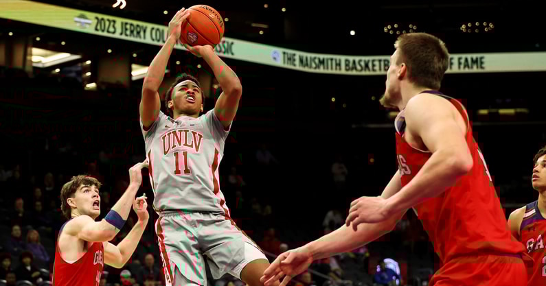 NCAA Basketball: Jerry Colangelo Classic-UNLV at St. Mary's