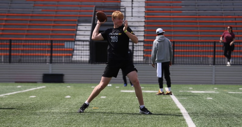 Brady Edmunds by Mick Walker -- Lettermen Row --