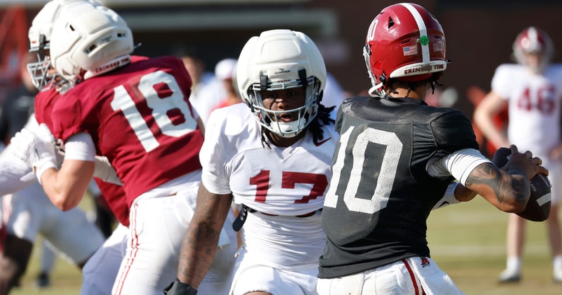Alabama DL Kelby Collins