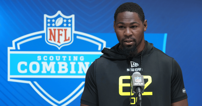 Alabama LB Que Robinson