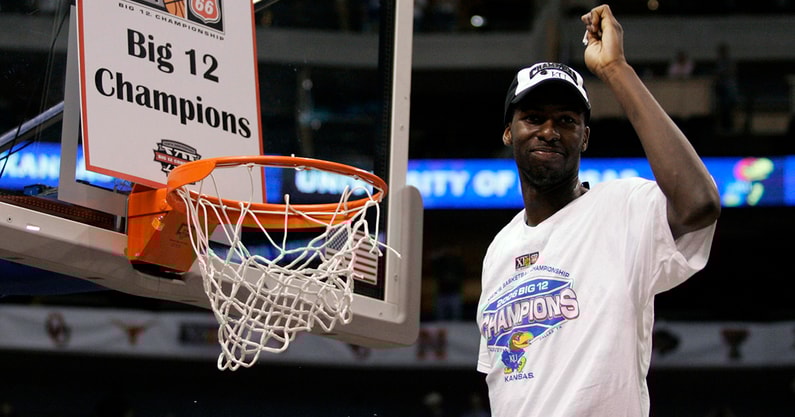 Kansas All-American Julian Wright