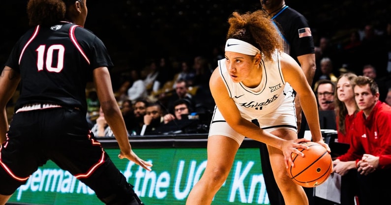 The Hawkeyes have shown interest in UCF guard Emely Rodriguez.