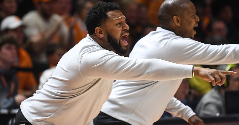 Tennessee assistant coach Rod Clark