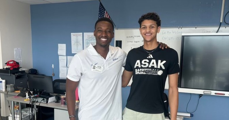 kentucky-visits-billy-white-prestigious-blue-blood