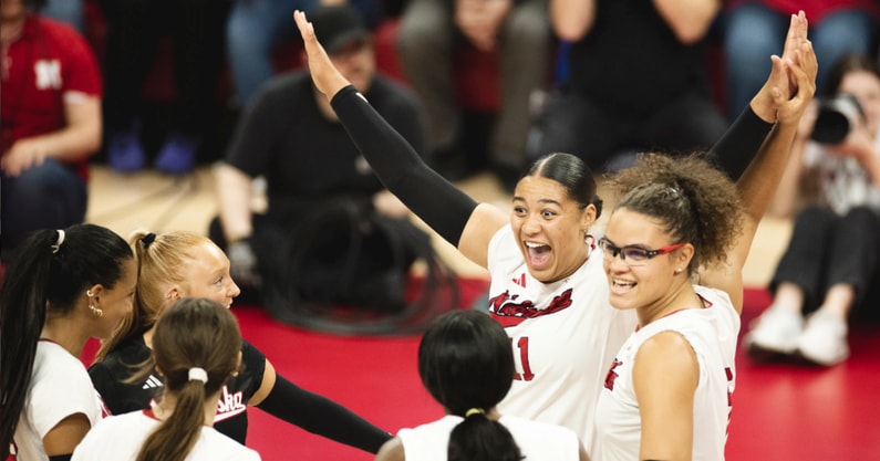 Nebraska volleyball Teraya Sigler