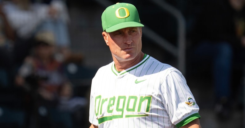 Mark Wasikowski, Oregon