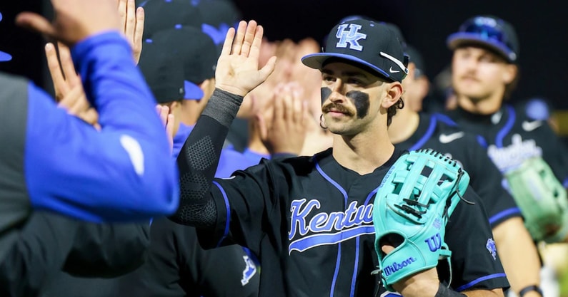 kentucky-downs-oklahoma-clinch-crucial-series-victory