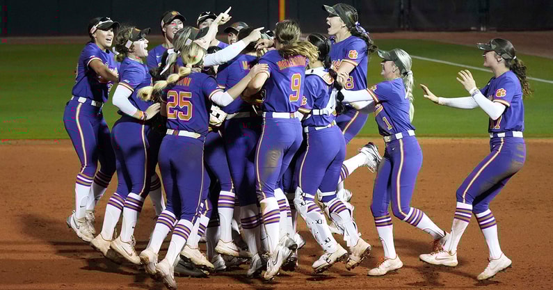 Clemson softball