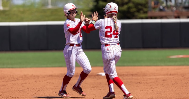 Nebraska softball Ava Bredwell (1)