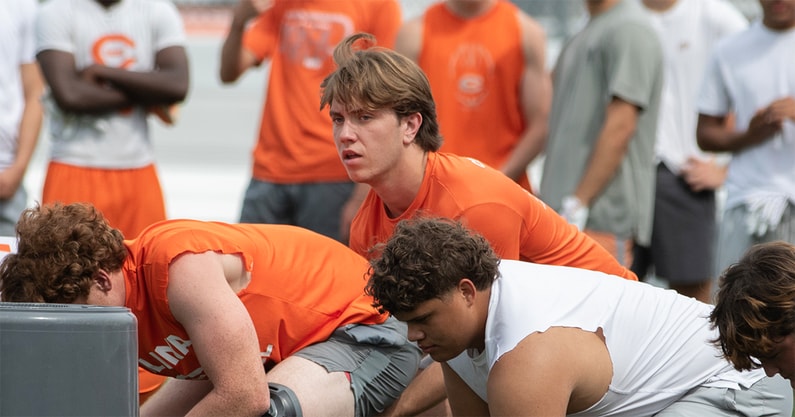 Bowe Bentley under center