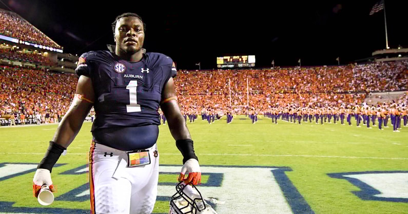 Montravius Adams