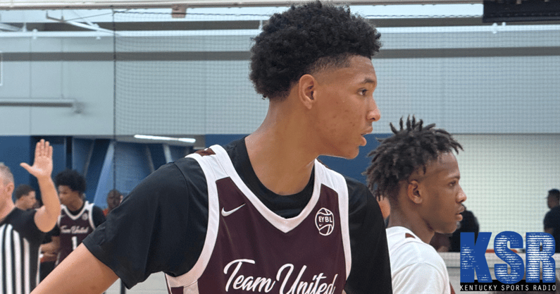 CJ Rosser at Nike EYBL (Photo via Jack Pilgrim, KSR)