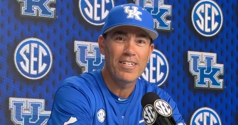 Nick-Mingione-confident-NCAA-Tournament-berth-for-Kentucky