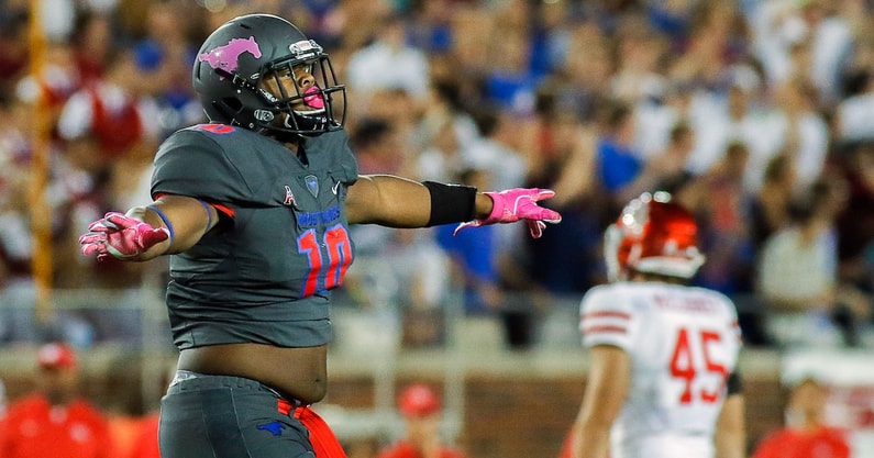 former-smu-dl-demerick-gary-joins-rhett-lashlees-coaching-staff