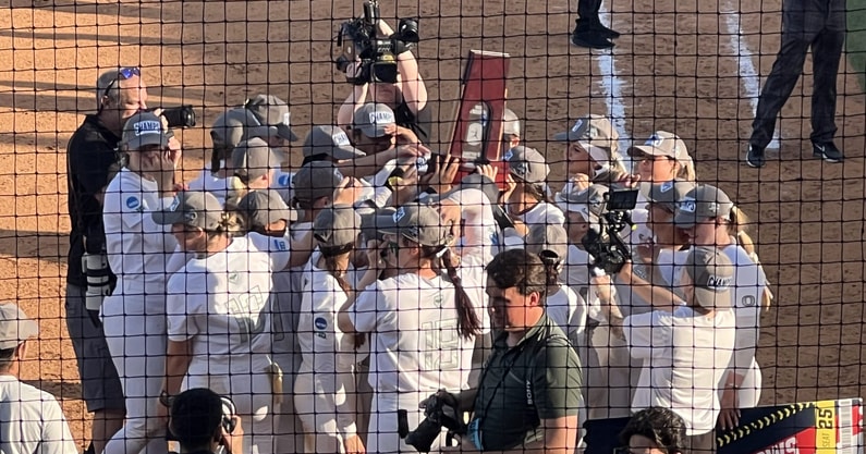 Oregon Softball