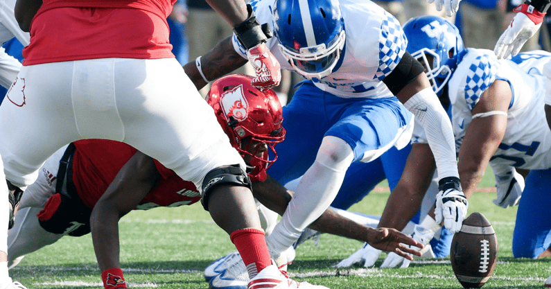 A famous fumble during the 2016 Kentucky football season