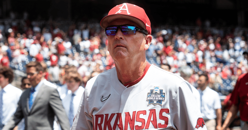 Dave-Van-Horn-shares-feelings-facing-Michael-Brooks-other-former-Arkansas-players-vs-Kansas
