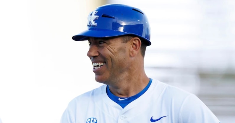 Nick-Mingione-reveals-approach-Kentucky-baseball-bubble-watch