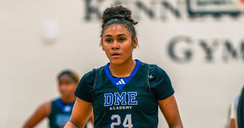 HawkeyeReport caught up with '26 small forward GiGi Battle to discuss her recruitment.