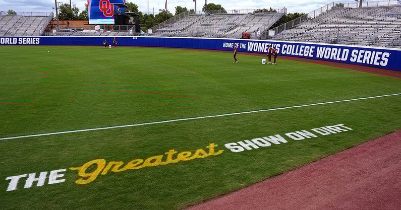 Women's College World Series at Devon Park