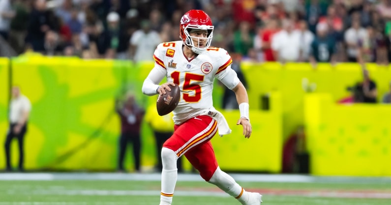 Patrick Mahomes (3)