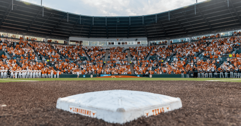 Texas Baseball (UFCU Disch-Falk Field)