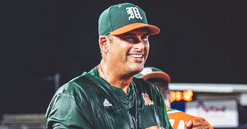 JD-Arteaga-reacts-first-Super-Regional-appearance-as-Miami-coach-2