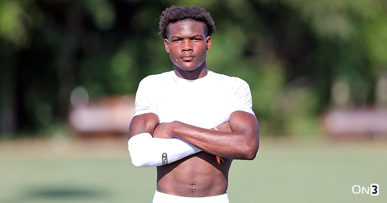 5-star-wr-tristen-keys-at-ole-miss-for-another-visit-at-7-on-7-tournament