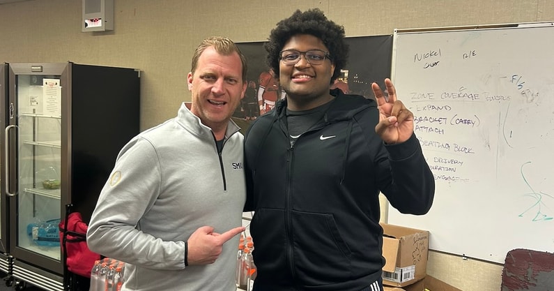 california-dt-dakota-dickson-commits-to-smu