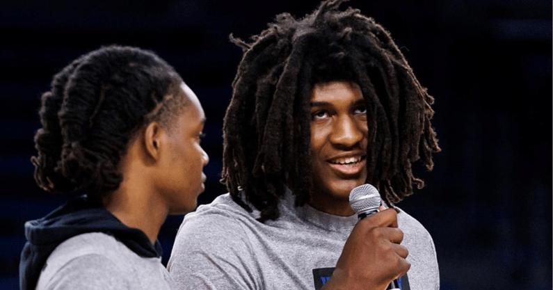 Jayden Quaintance hops on the mic at UK basketball camp, via UK Athletics