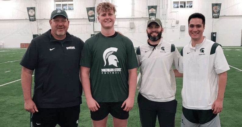 2027 OL Kellen Wymer with Michigan State coaches (photo courtesy of Kellen Wymer via Twitter).