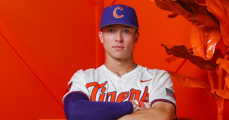 Western-Kentucky-OF-Ryan-Wideman-commits-Clemson-out-of-NCAA-transfer-portal